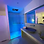 Il Baiocco Piscina & לינה וארוחת בוקר Tiggiano
