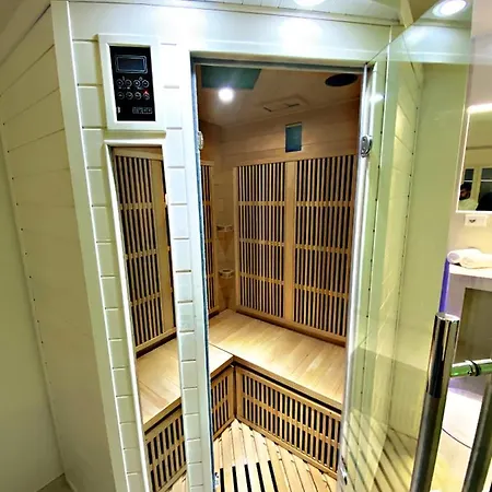 Il Baiocco Affittacamere Piscina & Spa Bed & Breakfast