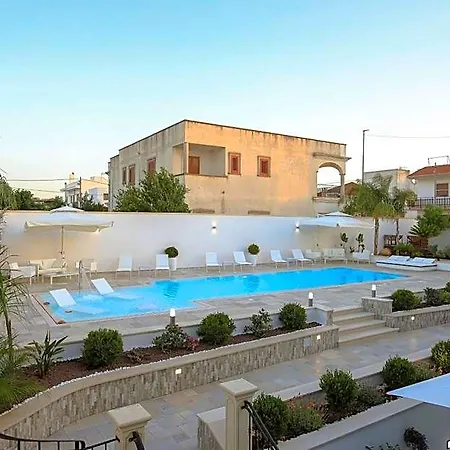 Il Baiocco Piscina & Tiggiano