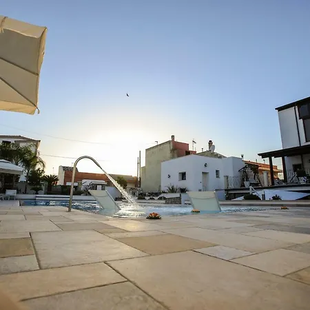 Il Baiocco Affittacamere Piscina & Spa 4* Tiggiano