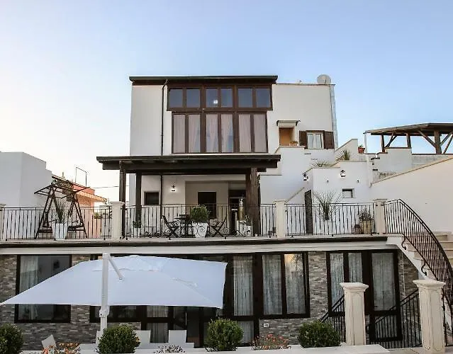 Il Baiocco Piscina & Tiggiano